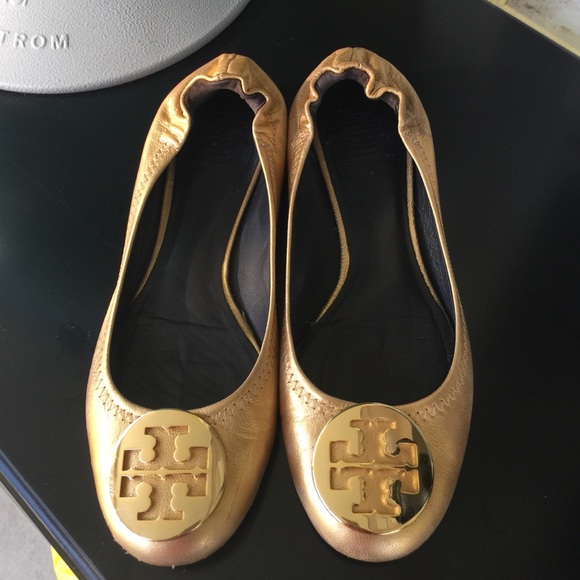 Tory burch shoes , size 6
