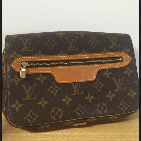 Louis Vuitton Handbags - 💯 Authentic Louis Vuitton Saint Germain Crossbody