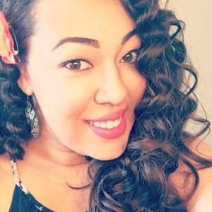 Meet your Posher, Anaelisa