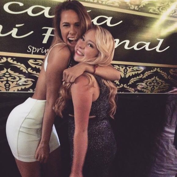 Meet your Posher, Emma - Picture 1 of 1