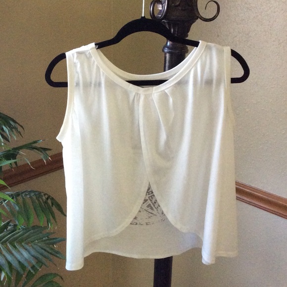 Ladies medium tee - Picture 2 of 4