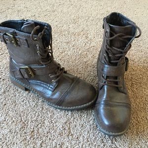 Boutique dark brown leather combat boots size 7.5