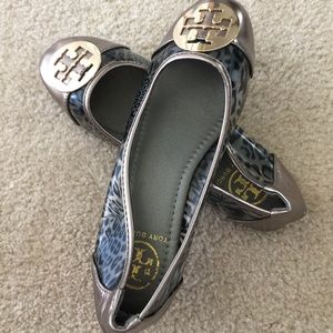 TORY BURCH FLATS