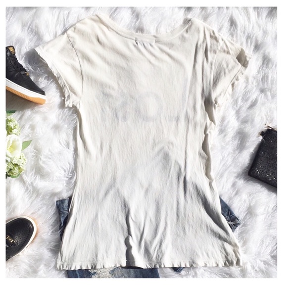 WILDFOX "TOTALLY LOST" JERSEY CREAM TOP - Picture 2 of 4