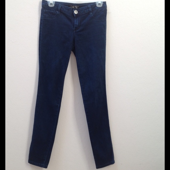 🛍L. E. I. Ashley trouble skinny jean