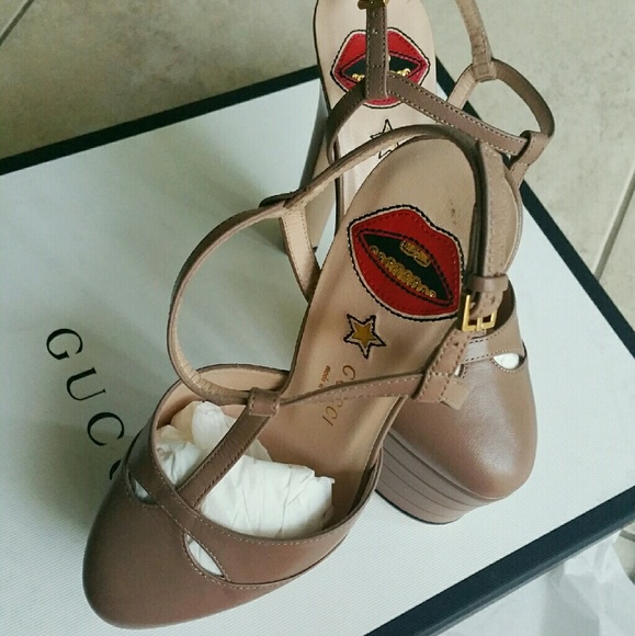 GUCCI Leather Platform Pumps *RARE* - Picture 2 of 4