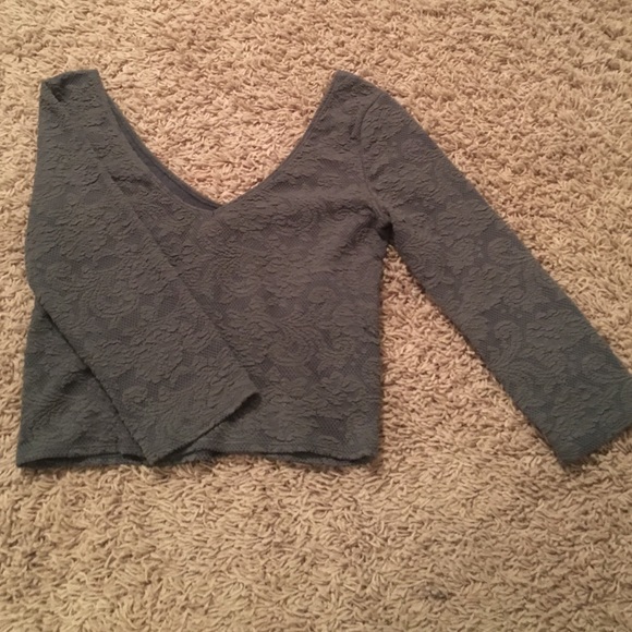 Crop top