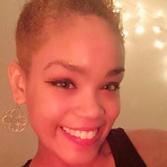 Meet your Posher, Charlean