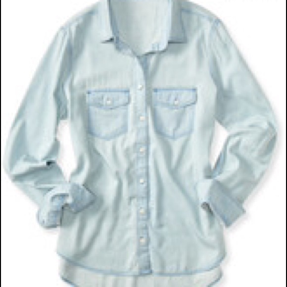 Light wash Aeropostale button up