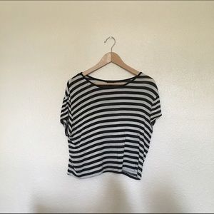 Striped slightly cropped top