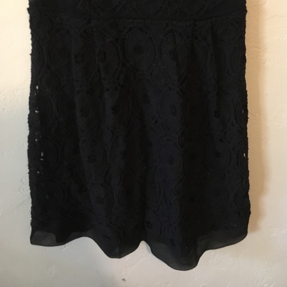 Black lace dress. Mini. Urban Outfitters - Picture 3 of 4