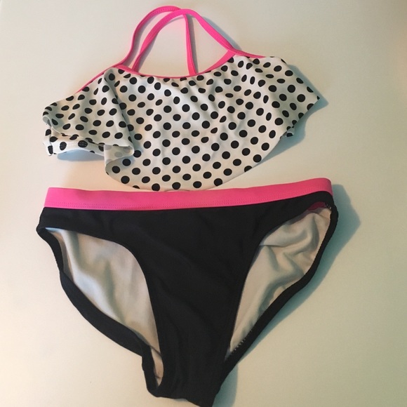 2 piece kids swimsuit I can work with your prices