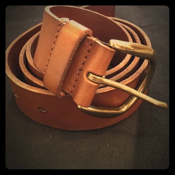 LEVI'S 100% leather belt