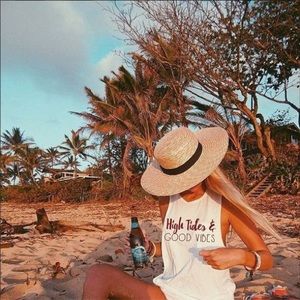 New Lanes "good time high tide" tank top