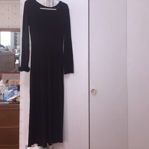 Brown maxi- dress- used.- put mink on 1 sleeve🌹