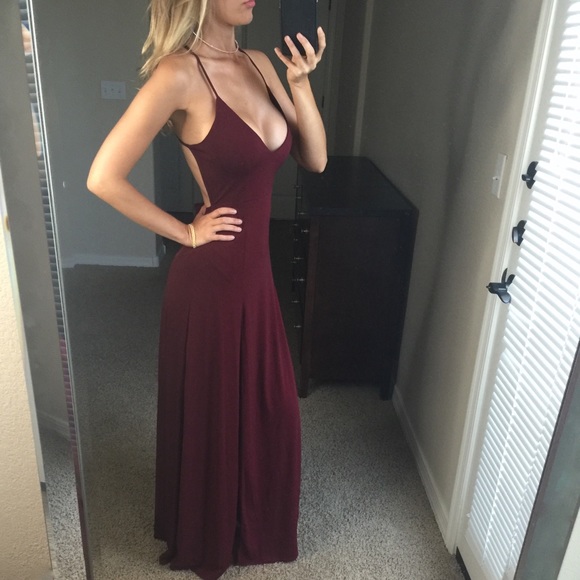 {Restocked}-Love Me to the Maxi Dress- - Picture 3 of 4