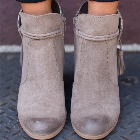 Taupe fringe suede ankle boots bootie - Picture 4 of 4