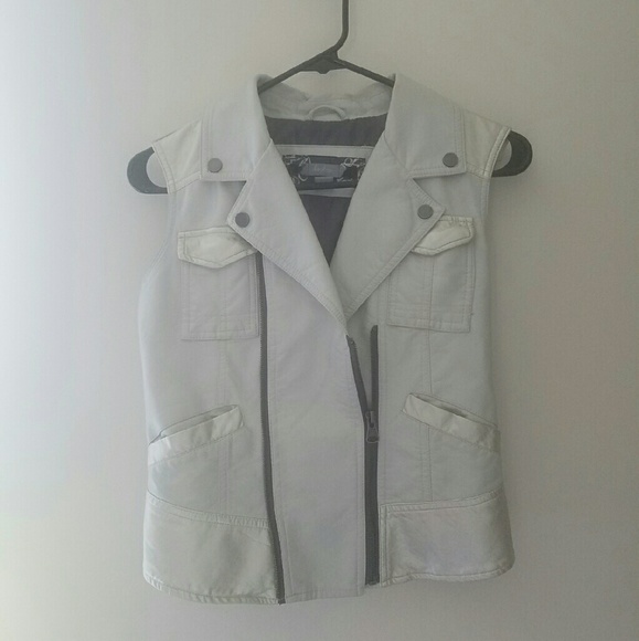 Faux leather vest from Buckle