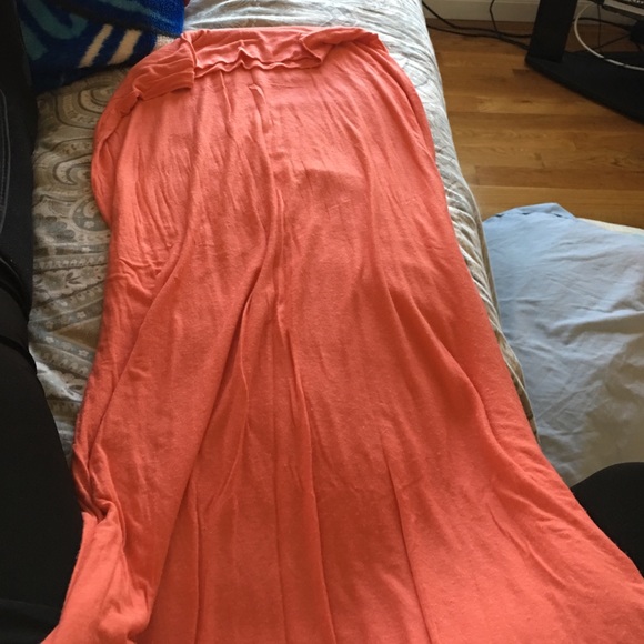 Maxi skirt