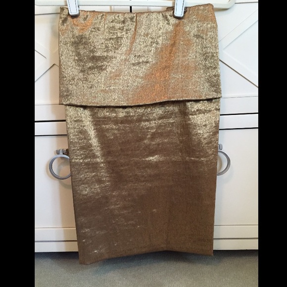 Donna Karan gold stretch skirt