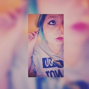 Meet your Posher, Destiny