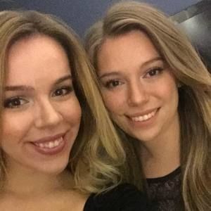 Meet your Posher, Savannah