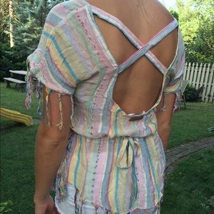 Multicolored woven shirt with crisscross back