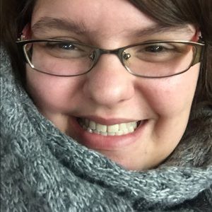 Meet your Posher, Kaylee