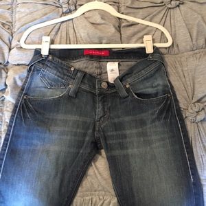 Levi's slouch straight 504 jeans