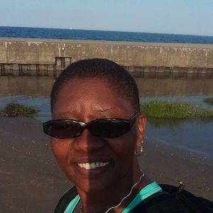 Meet your Posher, Sandy