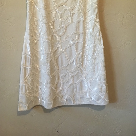 White dress with white sequin. Mini. New. - Picture 3 of 4