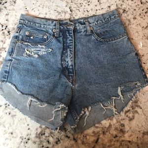 High wasted Jean shorts