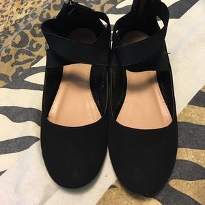 Black Ballet Flats