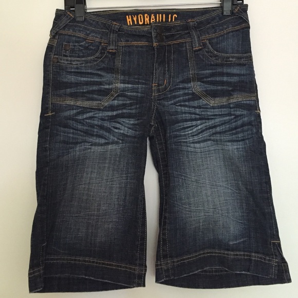 Hydraulic Juniors Bermuda Short