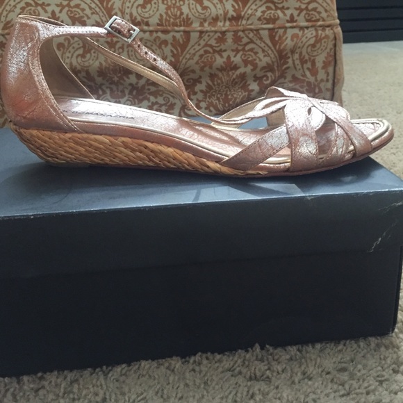 BCBG MaxAzria rose metallic sandals
