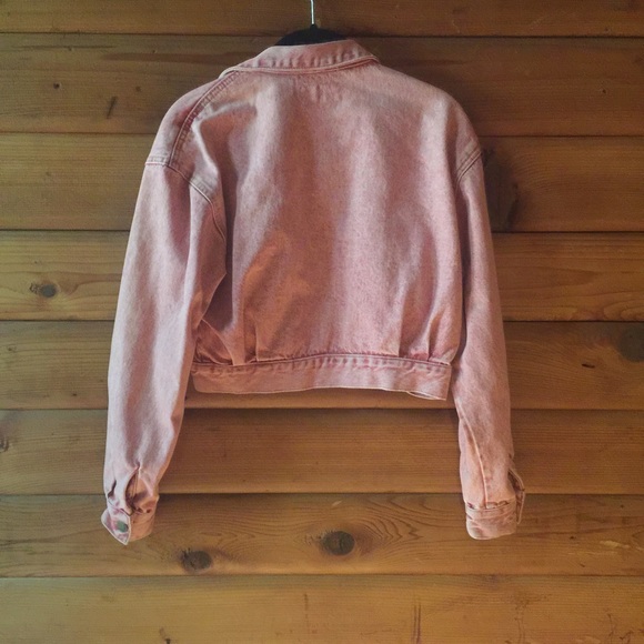 SOLD ✔️Vintage Pink Denim Crop Jacket - Picture 3 of 3