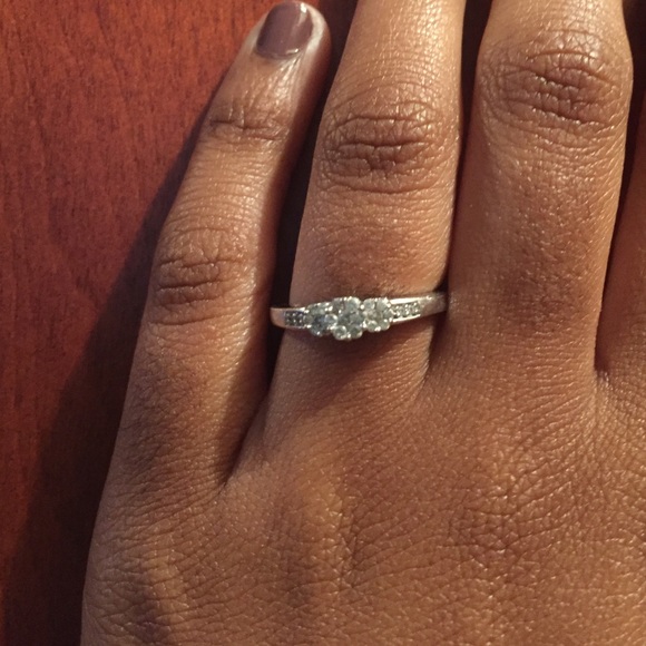 Diamond ring