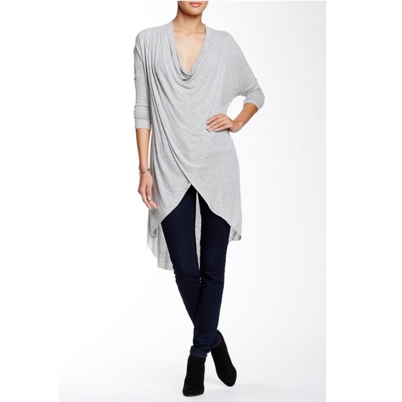🌹ASTR  Drape Front Hi-Lo Blouse🌹