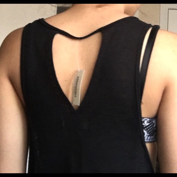 Black long tank top - Picture 3 of 3