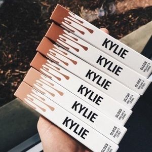 Coming Soon!💓Kylie Jenner Lipgloss
