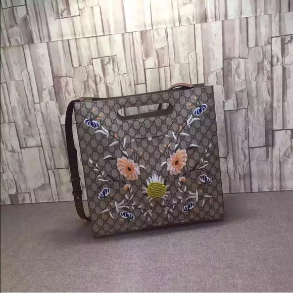 Gucci Women Flower Design Embroidered Shoulder Bag