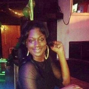 Meet your Posher, Queen