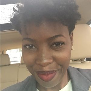 Meet your Posher, Stephanie