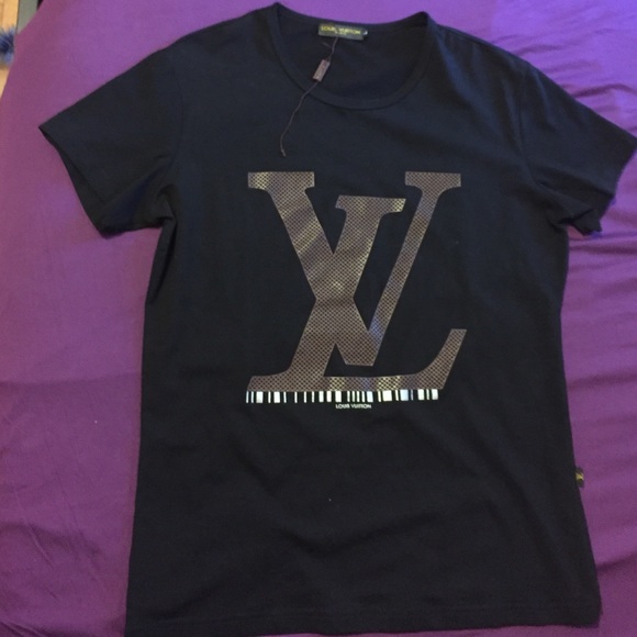 Never worn Louis Vuitton shirt