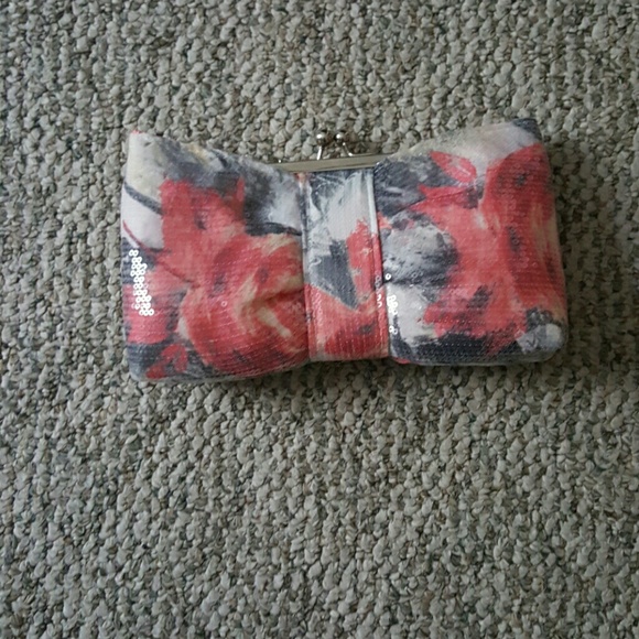 Formal clutch