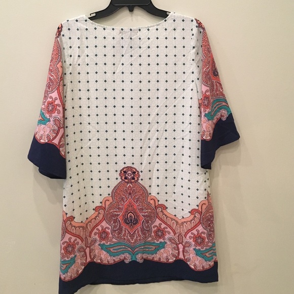 Kimono sleeve dress - Picture 2 of 4