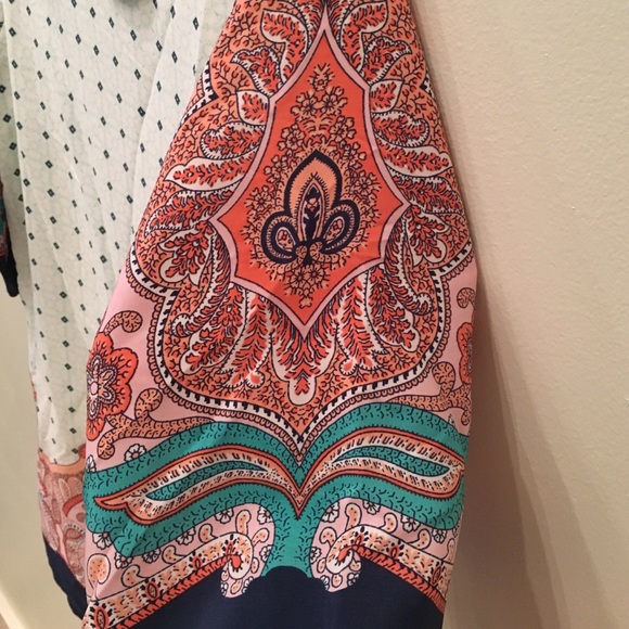 Kimono sleeve dress - Picture 3 of 4