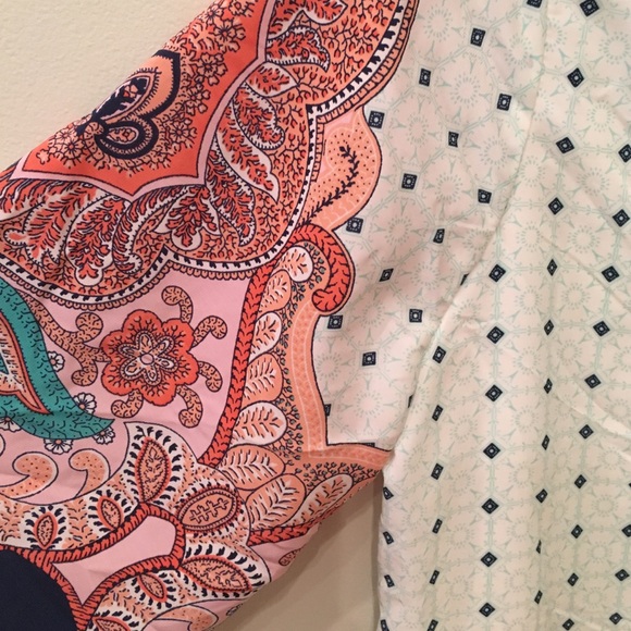 Kimono sleeve dress - Picture 4 of 4