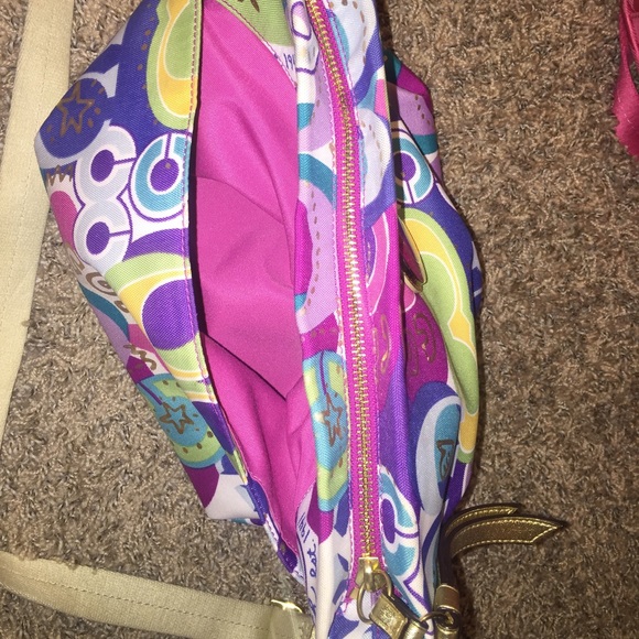 Poppy style coach purse 💜 - Picture 3 of 4