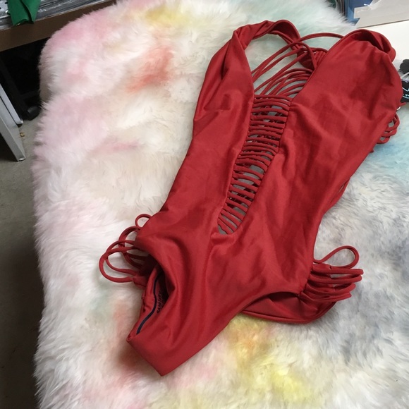 Up to no good nasty gal - Picture 4 of 4